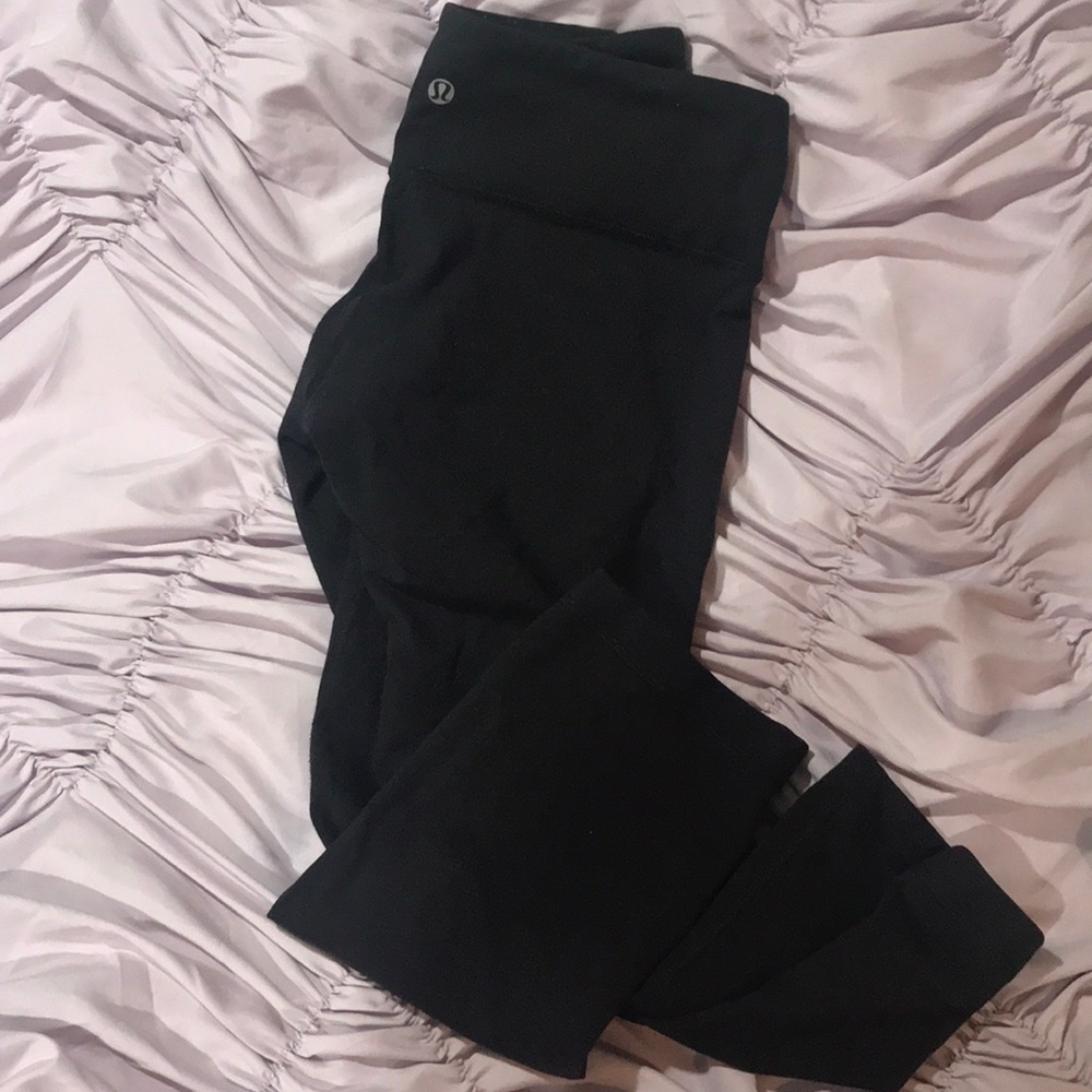 Lululemon cropped leggings